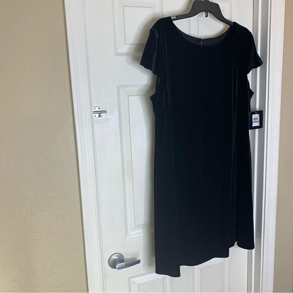 JH Classic Black Dress Size 18 Cap Sleeves - Picture 3 of 11